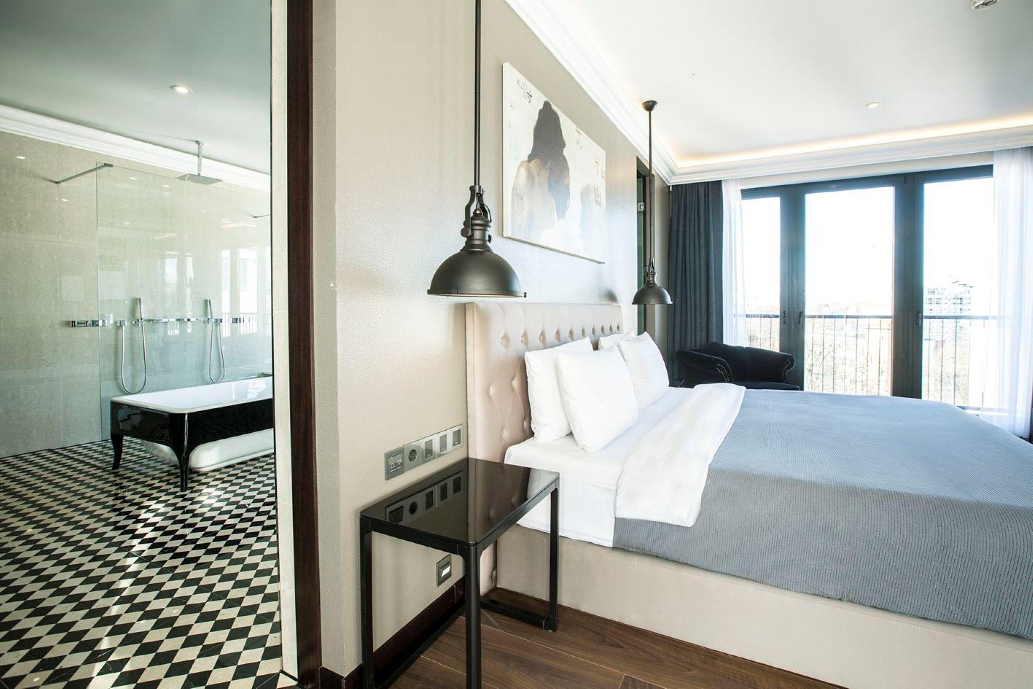 Penthouse Apartment